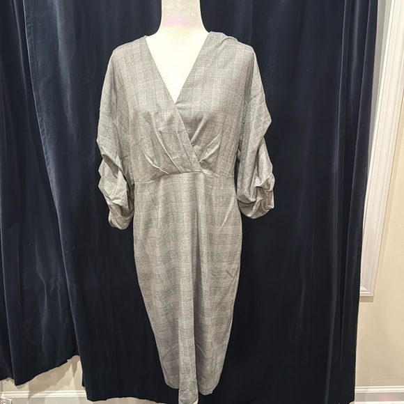 Zara midi dress - Picture 1 of 3